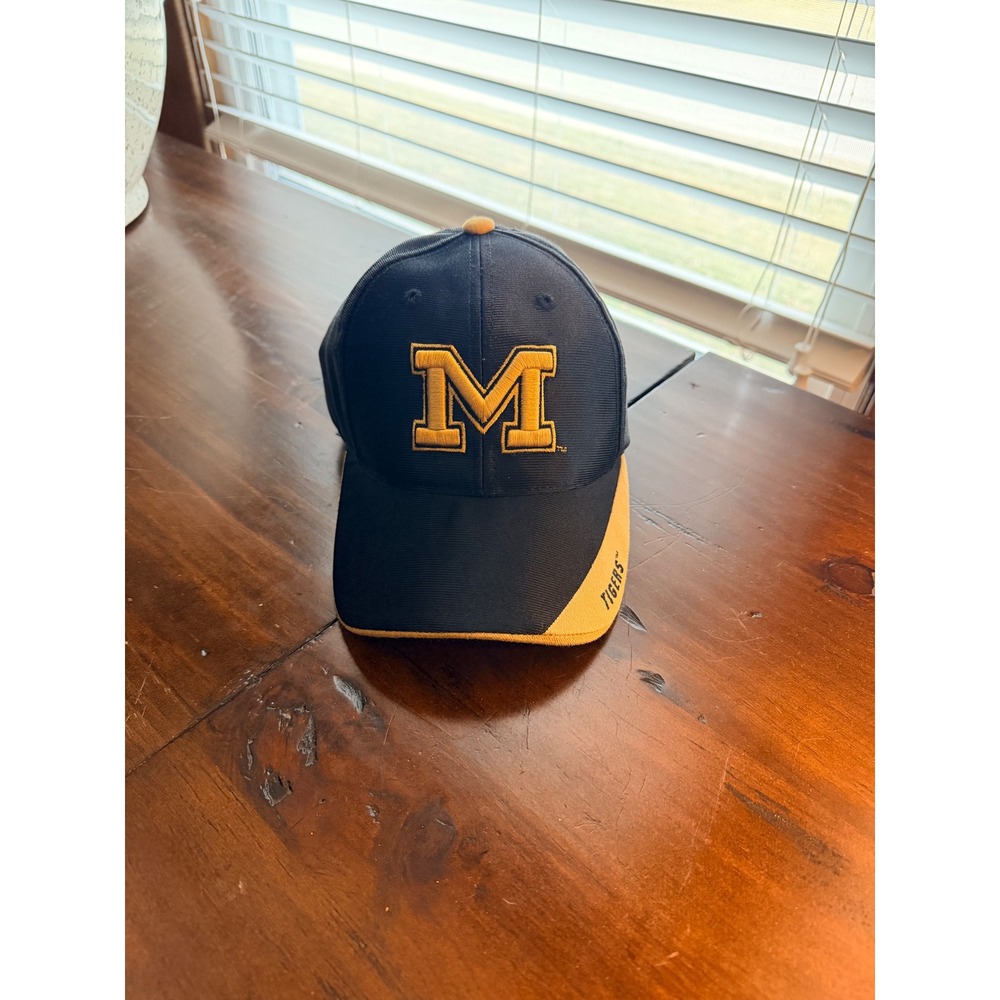 Starter Missouri Tigers Hat Mens Navy Blue Gold Adjustable Strapback NCAA Cap